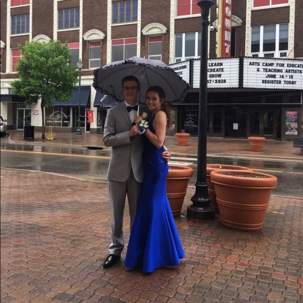 PROM DRESS